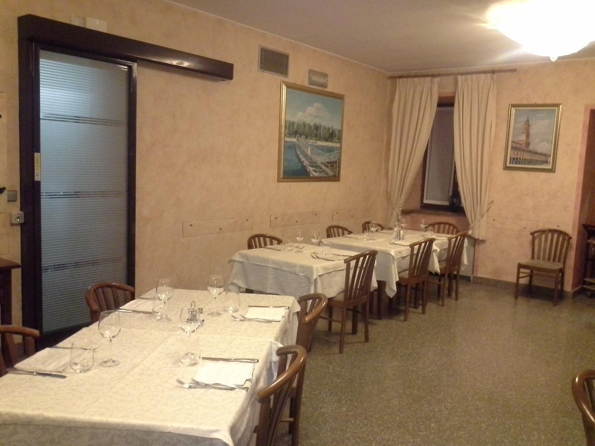 Hotel Ticino Ristorante Chierico Carbonara al Ticino Exterior foto